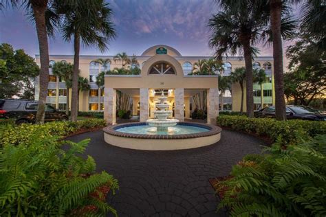 Top Hotels in Deerfield, WI from $54 .